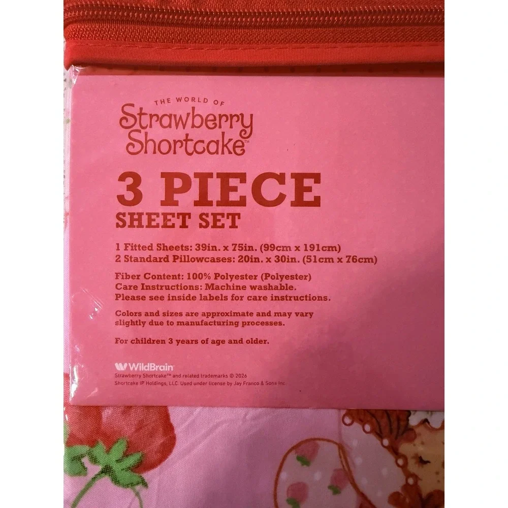 NWT Strawberry Shortcake Twin Sheet Set 3 Piece Pink Bedding New Sealed
